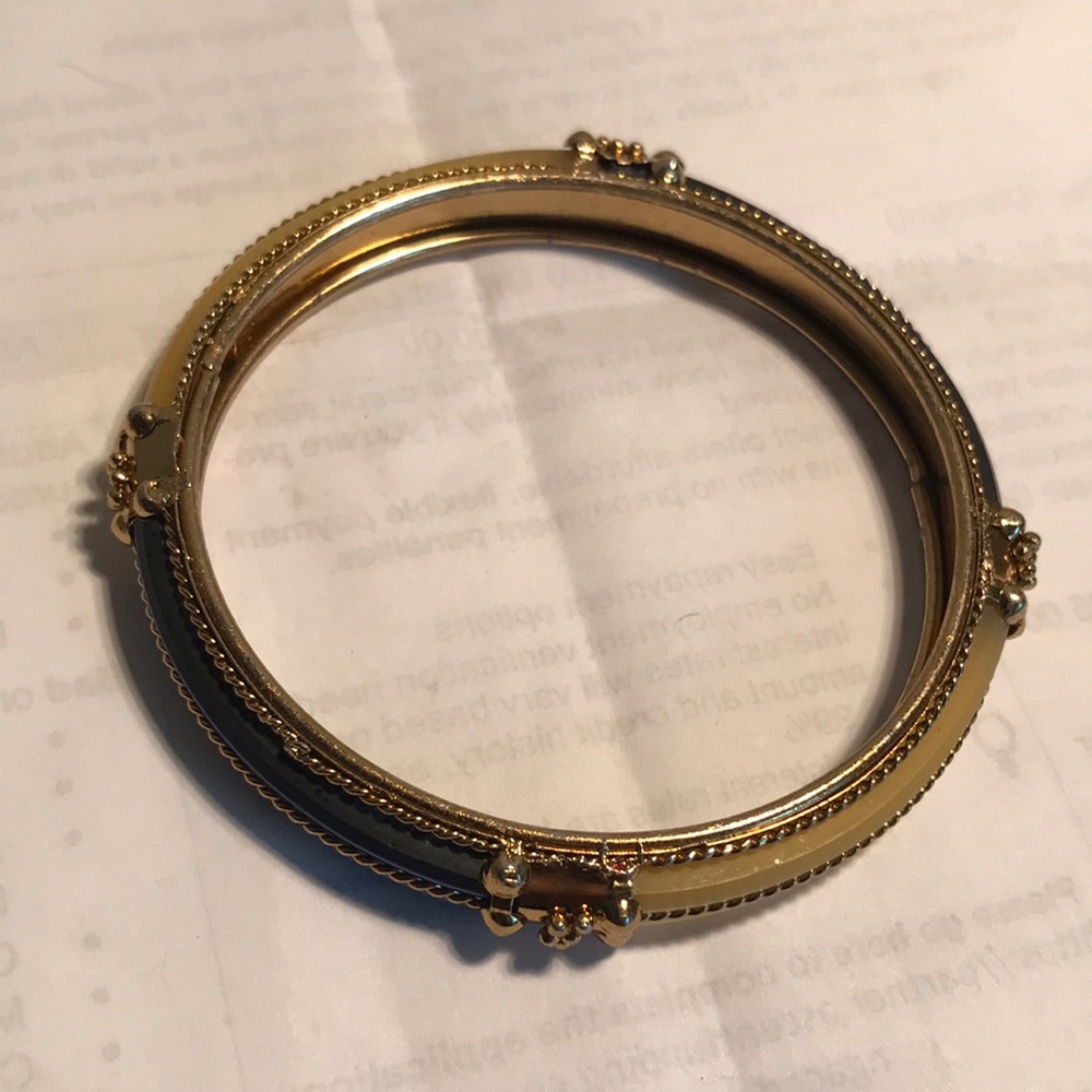 Good Navy Blue Bangle Bracelet